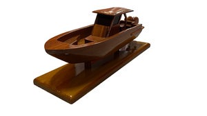 Scout 330 Mahogany Wood Desktop Model