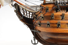 Load image into Gallery viewer, HMS Victory Mid Size EE