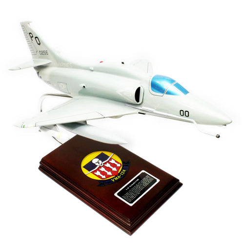 Douglas A-4F Skyhawk USMC Model Scale:1/32