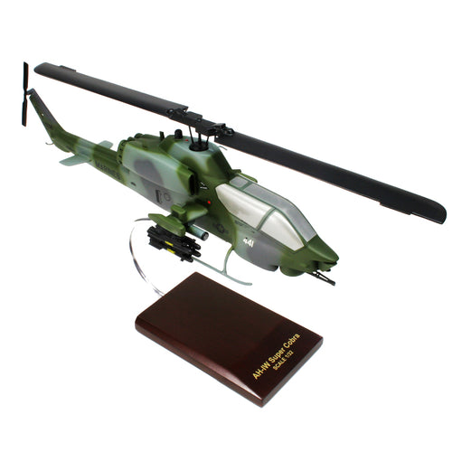 Bell AH-1W Super Cobra Model Scale:1/32 Model Custom Made for you